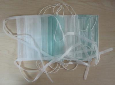 Two-layer non-woven band mask
